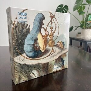 Alice in Wonderland 1000 Piece Jigsaw Puzzle